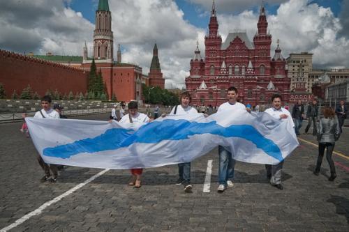 Фото: флэшмоб в защиту Байкала на Красной площади