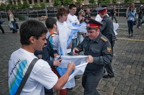 Фото: флэшмоб в защиту Байкала на Красной площади