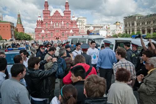 Фото: флэшмоб в защиту Байкала на Красной площади